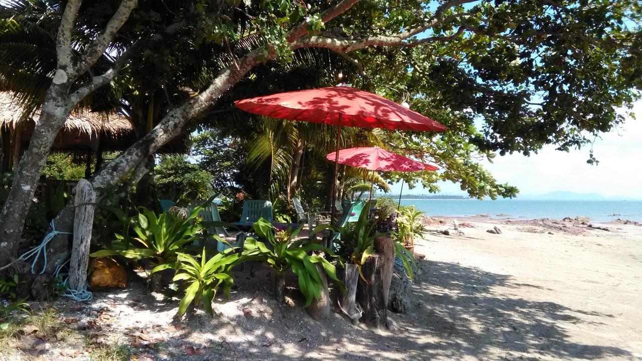 Dugong Koh Sukorn Otel Ko Sukon Dış mekan fotoğraf